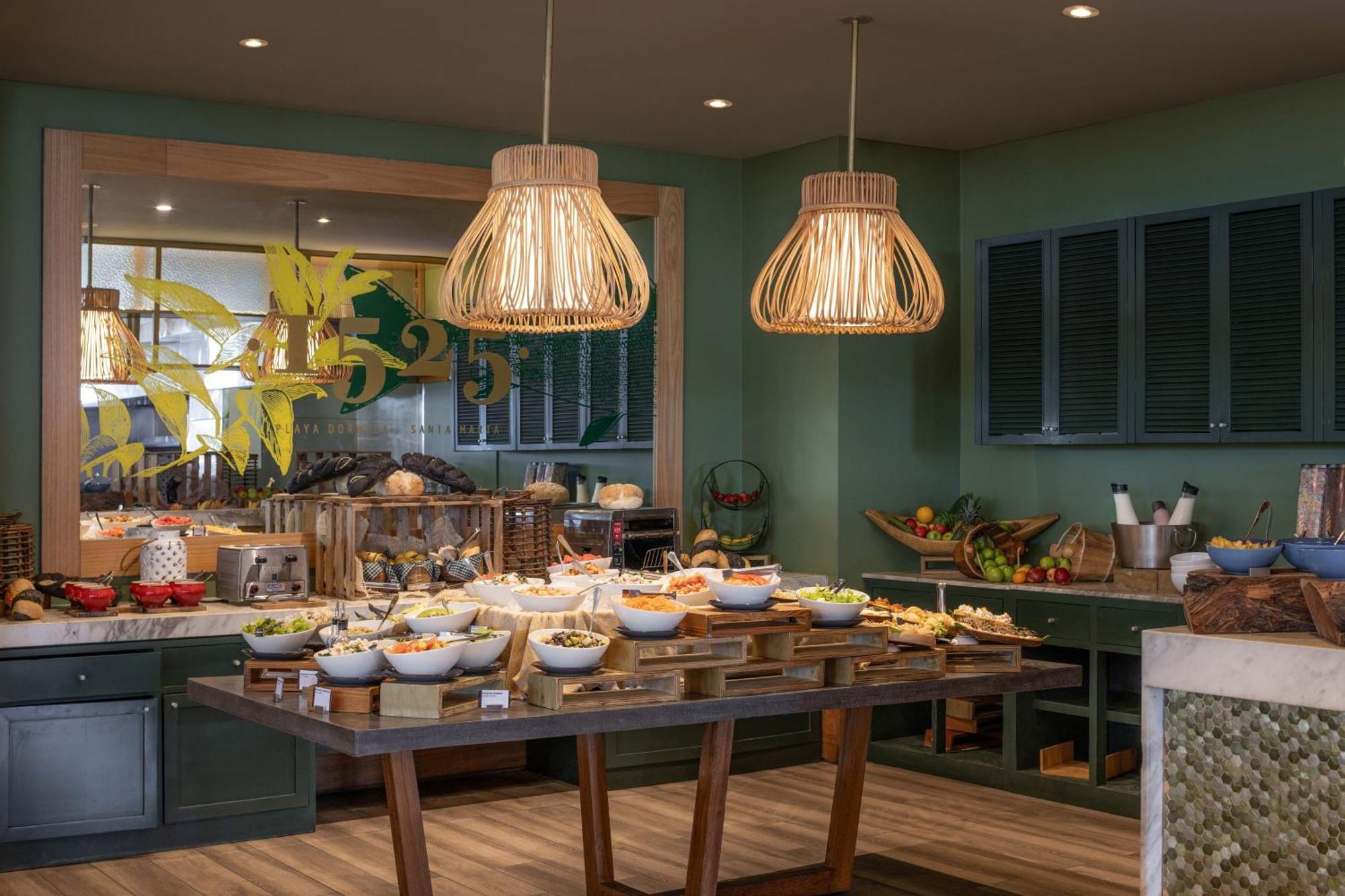 Santa Marta Marriott Resort Playa Dormida Экстерьер фото The Kitchen