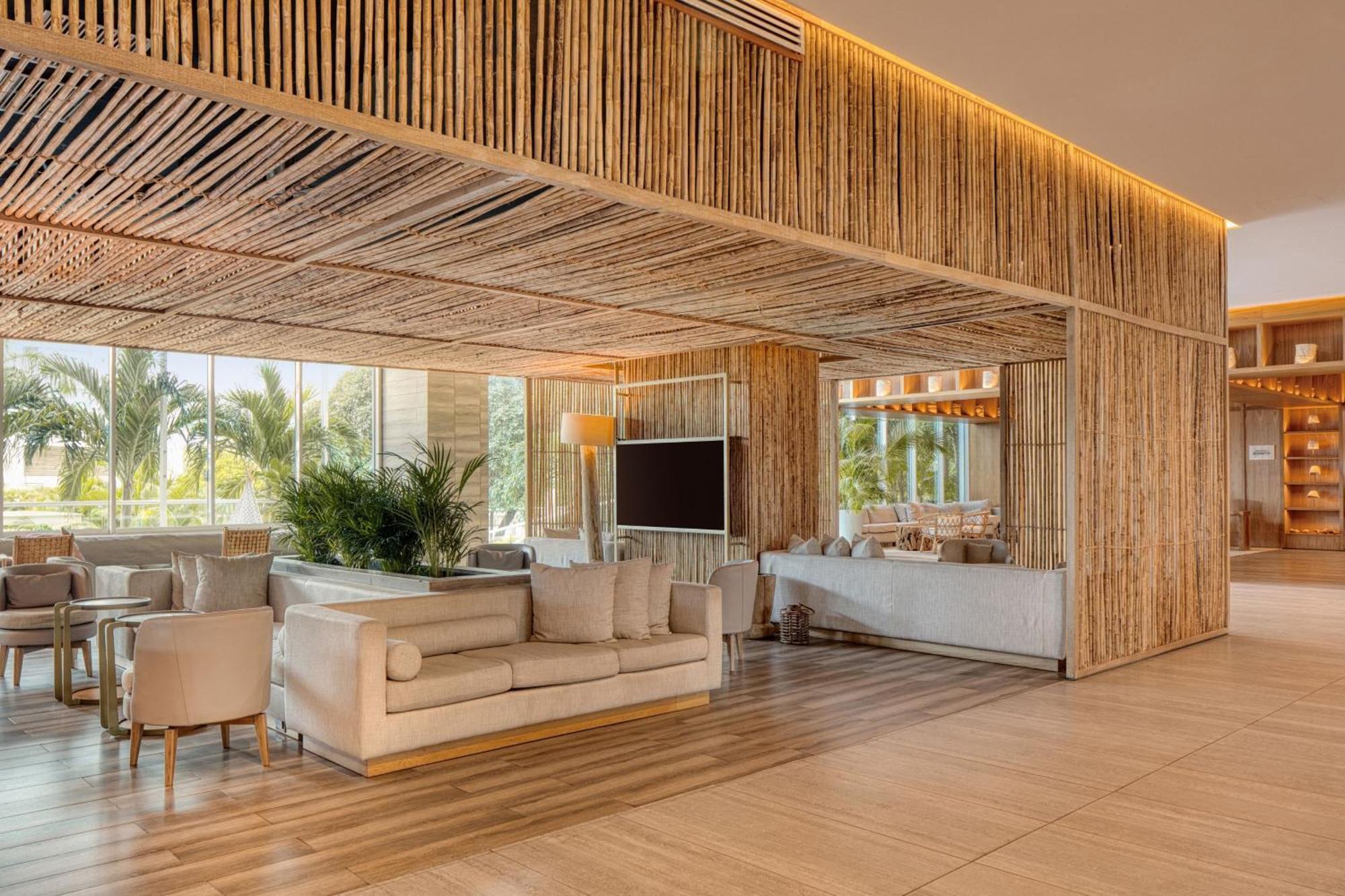 Santa Marta Marriott Resort Playa Dormida Экстерьер фото The lobby of the hotel