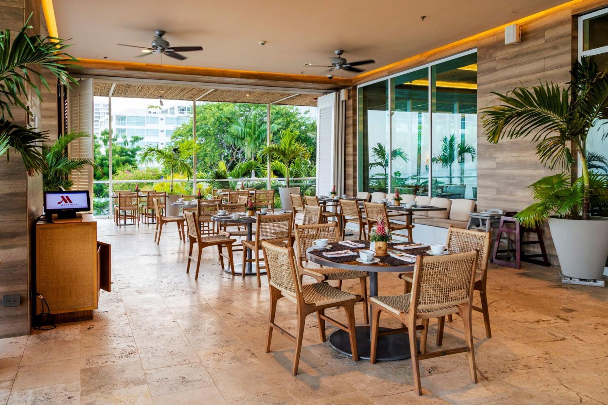 Santa Marta Marriott Resort Playa Dormida Экстерьер фото The W Lounge at Suvarnabhumi Airport